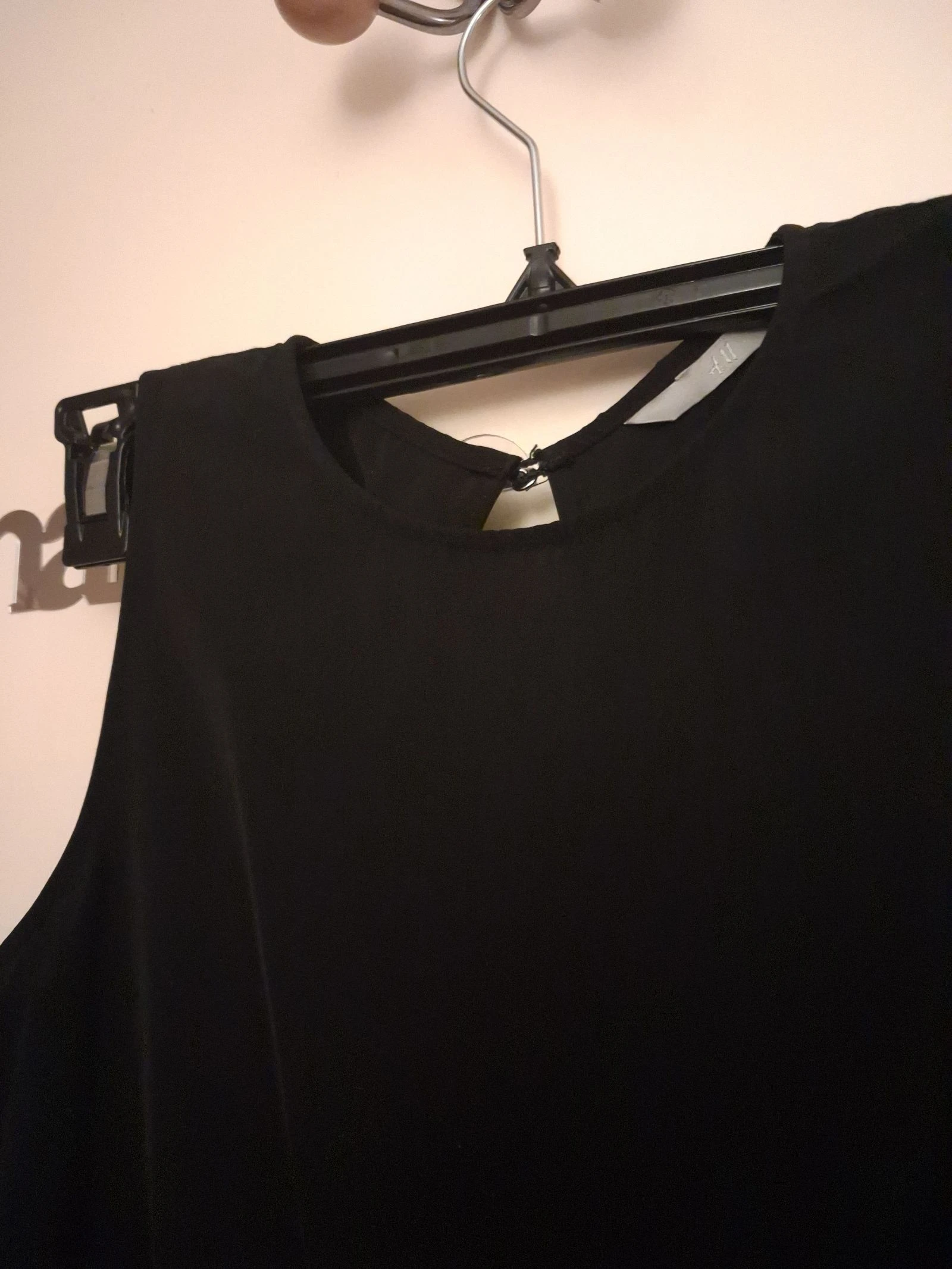 Hermosa túnica negra H&M talla 38 – photo 2